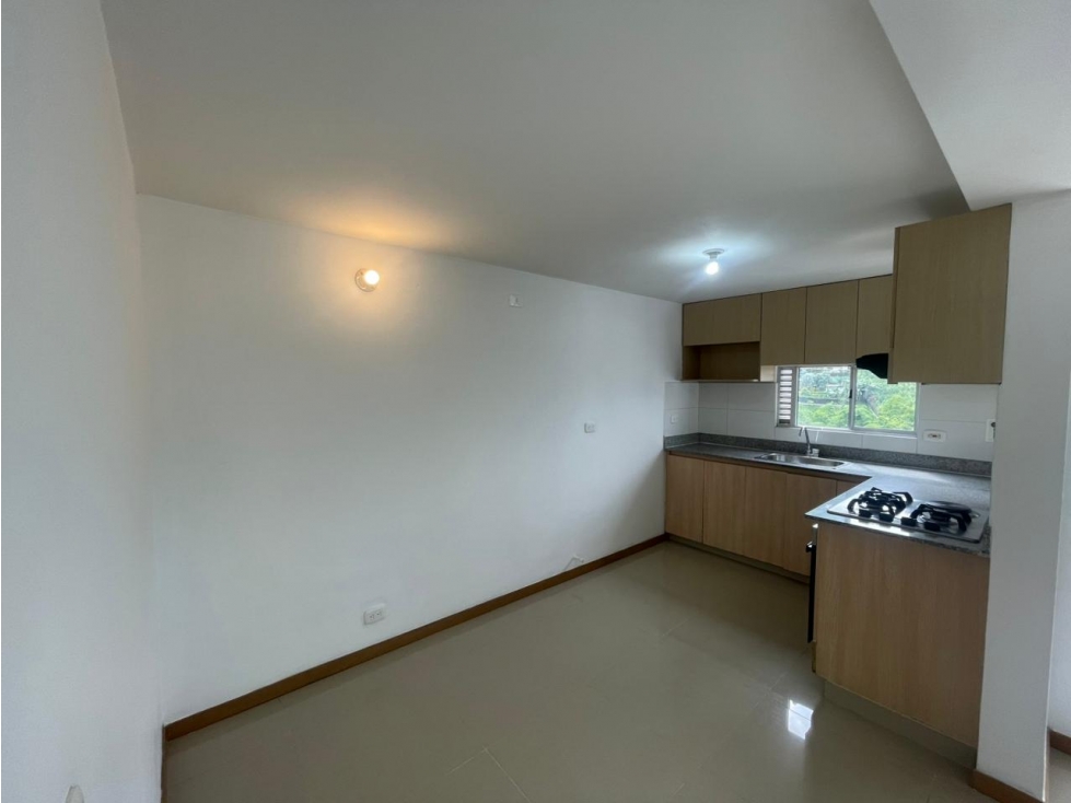 65m2 Apartamento en arrendamiento las Antillas Envigado - 3