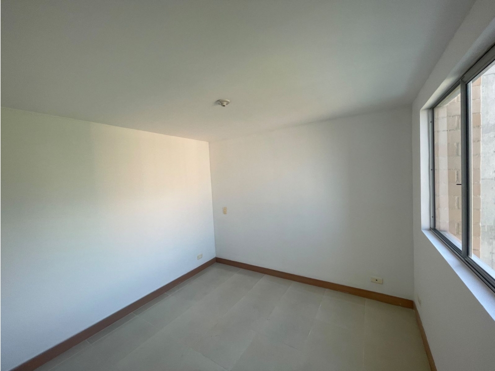 65M2 Apartamento en Arrendamiento Sabaneta — foto 4