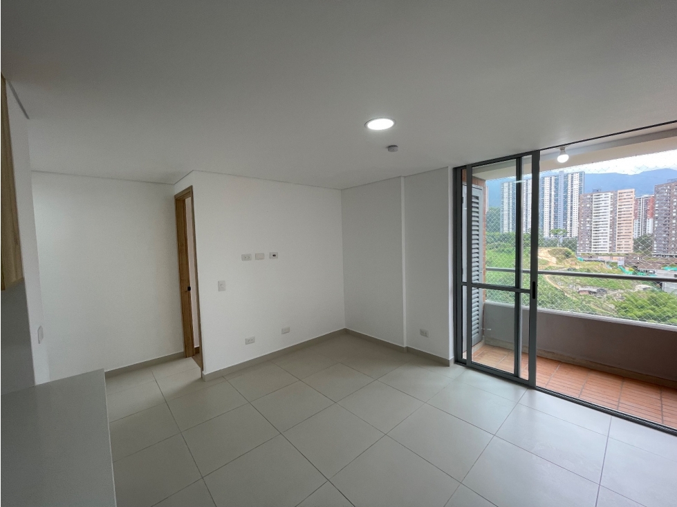 65M2 apartamento en arriendo en Sabaneta — foto 6