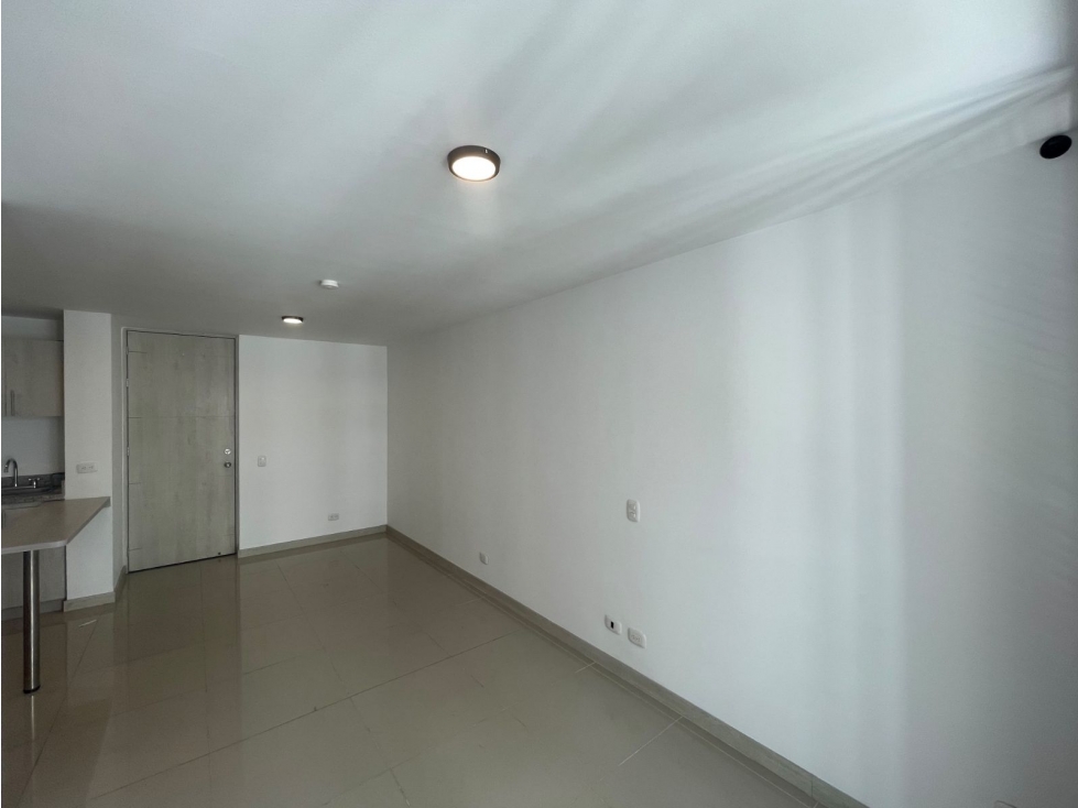 67M2 Apartamento en arriendo Prados de Sabaneta — foto 3