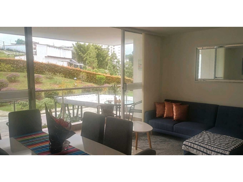 $735.000.000 Espectacular Apartamento en Torres de Milán