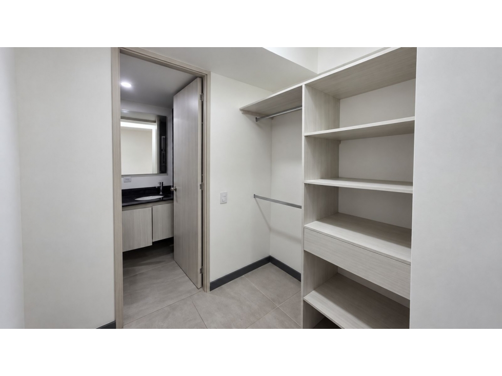 73m2 Apartamento en arriendo Sabaneta — foto 3