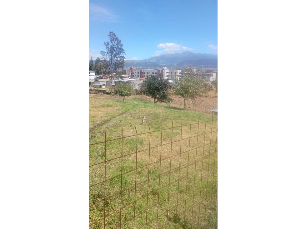 640mil Venta Terreno plano, Tumbaco 6300m2 acceso a vias — foto 4