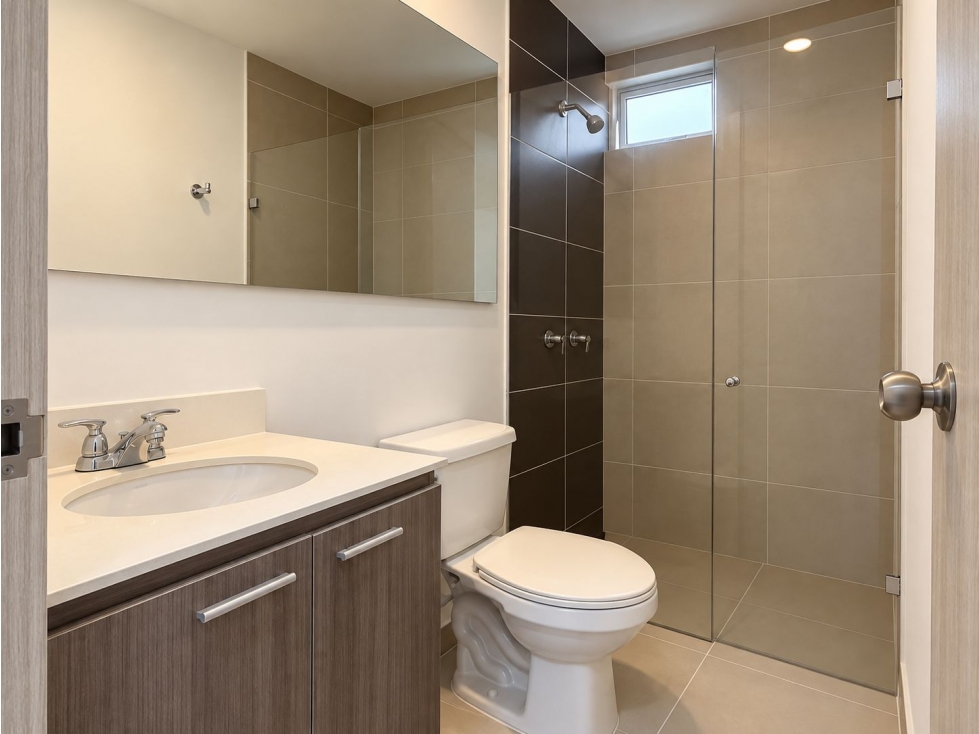 75M2 Apartamento en arrendamiento en Prados de Sabaneta — foto 5