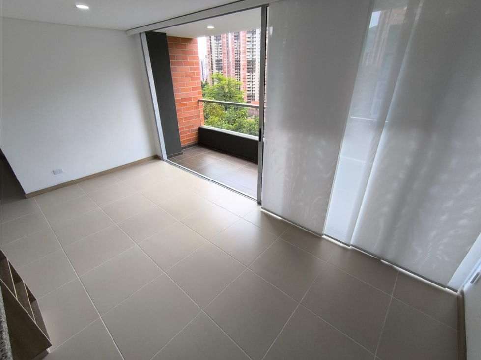 70m2 Apartamento en arrendamiento en Sabaneta — foto 6