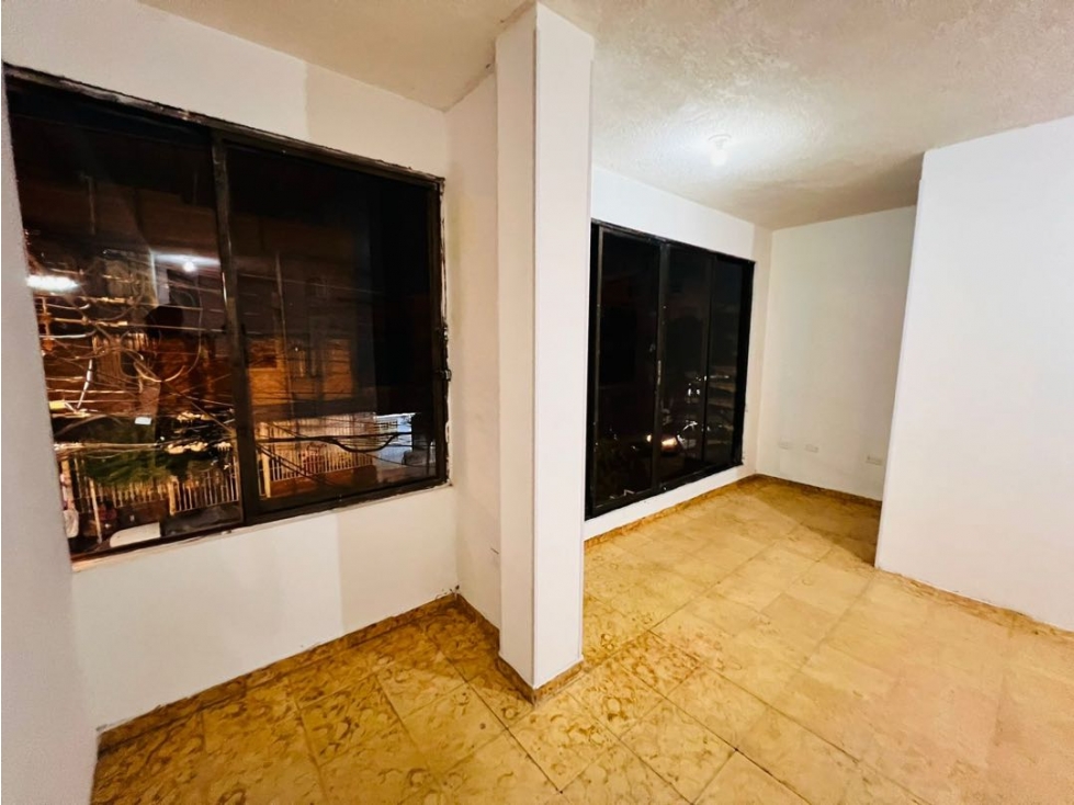 7B ARRIENDA LOCAL/OFICINA 50m2 en NUEVA FLORESTA. 2do piso — foto 5