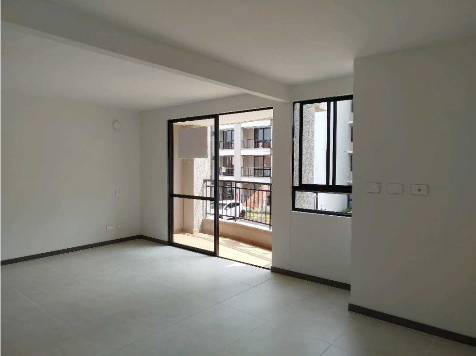 7B VENDE APTO CR ALTEA PARQUE NATURA JAMUNDI CALI 2do piso — foto 2
