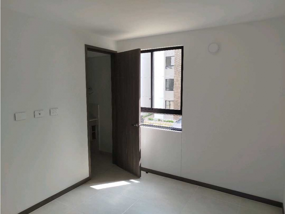 7B VENDE APTO CR ALTEA PARQUE NATURA JAMUNDI CALI 2do piso — foto 4