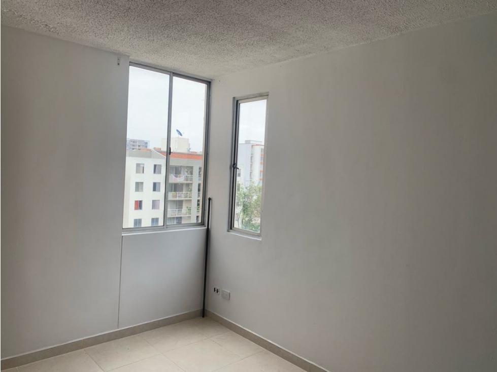 7B VENDE APTO EN BALCONES DE LILI SUR CALI — foto 5