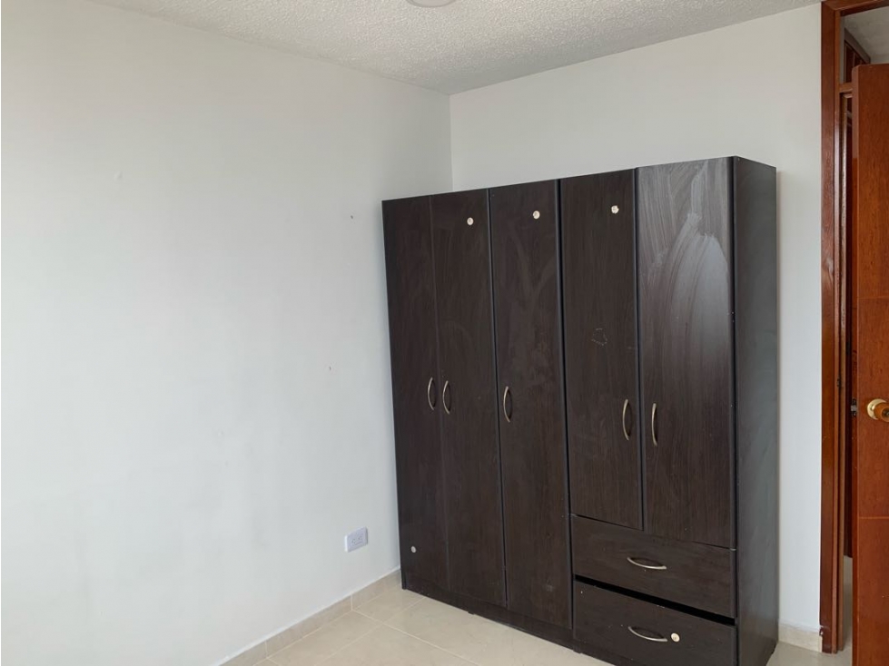 7B VENDE APTO EN BALCONES DE LILI SUR CALI — foto 6
