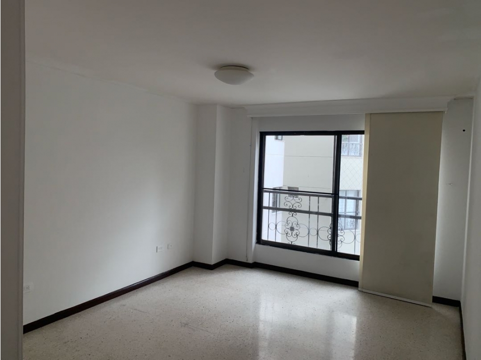 7B VENDE APTO.EN CRISTALES.CALI.OESTE - 5