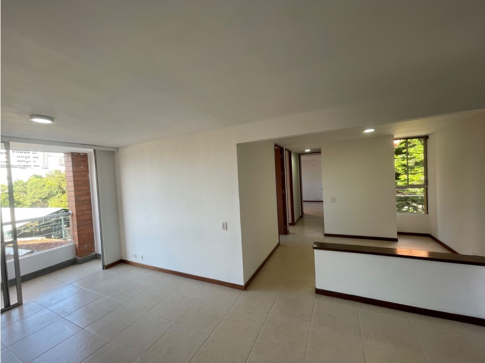 80m2 Apartamento en arrendamiento en el sector Oviedo en el Poblado