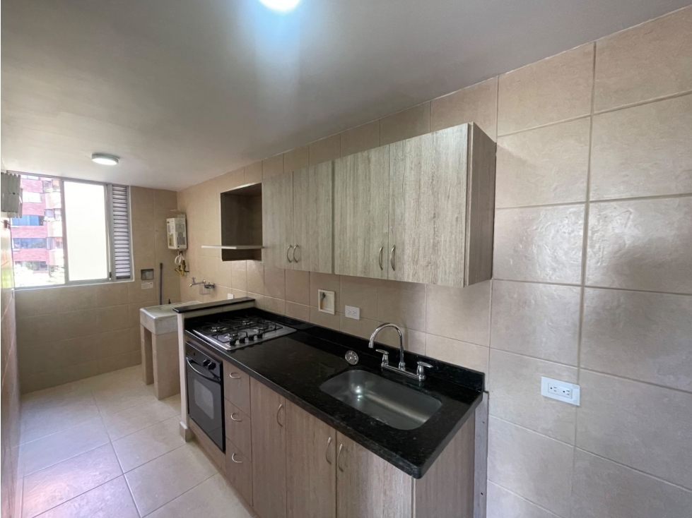 80m2 Apartamento en arrendamiento en el sector Oviedo en el Poblado — foto 4