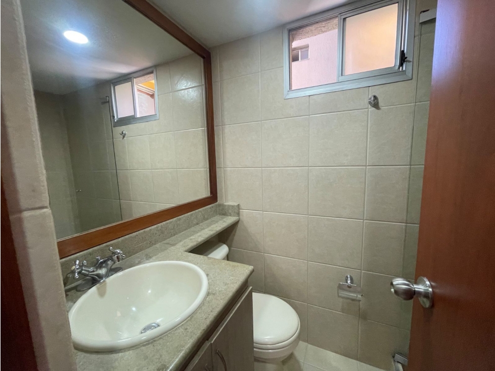 80m2 Apartamento en arrendamiento en el sector Oviedo en el Poblado — foto 6