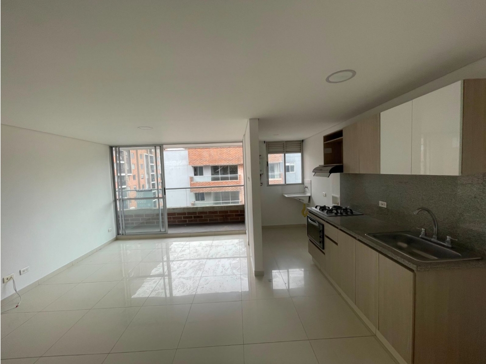 80m2 Apartamento en arrendamiento Sabaneta