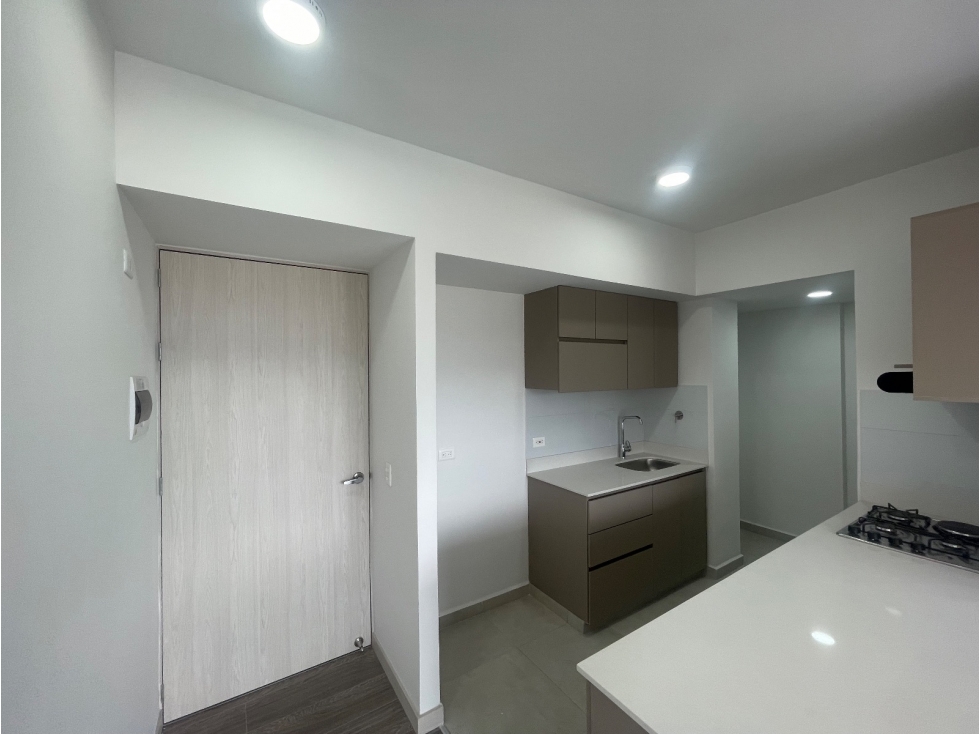 80m2 Apartamento en arriendo en Asdesillas para estrenar Sabaneta — foto 2