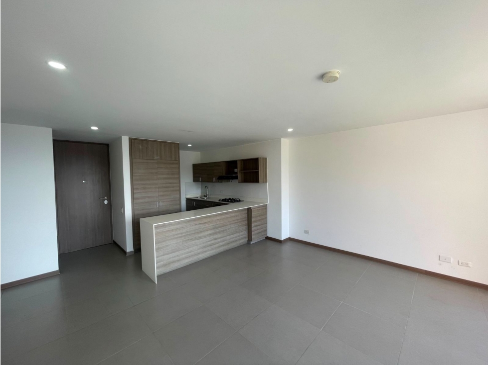 80m2 apartamento en arriendo Loma de las Brujas Envigado