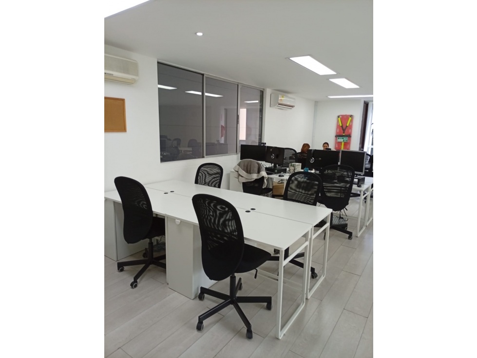 80m2 oficina arriendo Medellín-Milla de Oro - 3