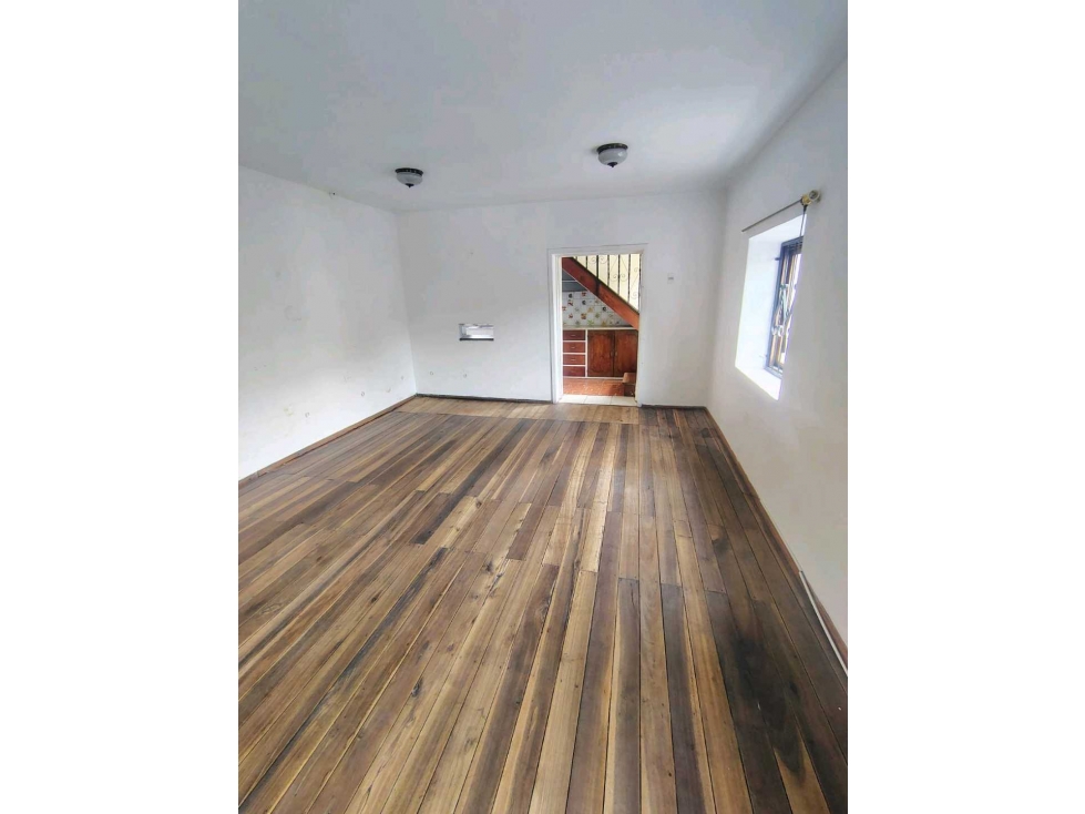 72mil venta casa en Guápulo, excelente ubicación — foto 2