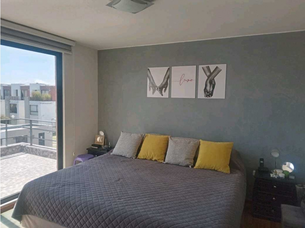 85mil amplia casa en venta Llano Grande, AV. Simon Bolivar