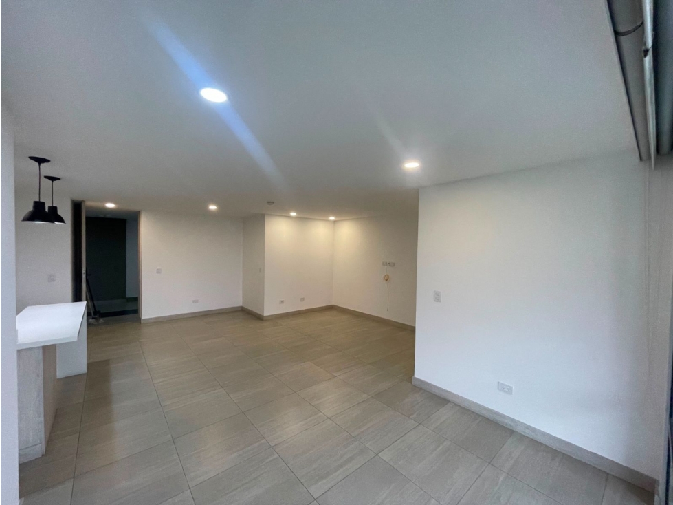 101m2 Apartamento en Arrendamiento En Sabaneta — foto 5