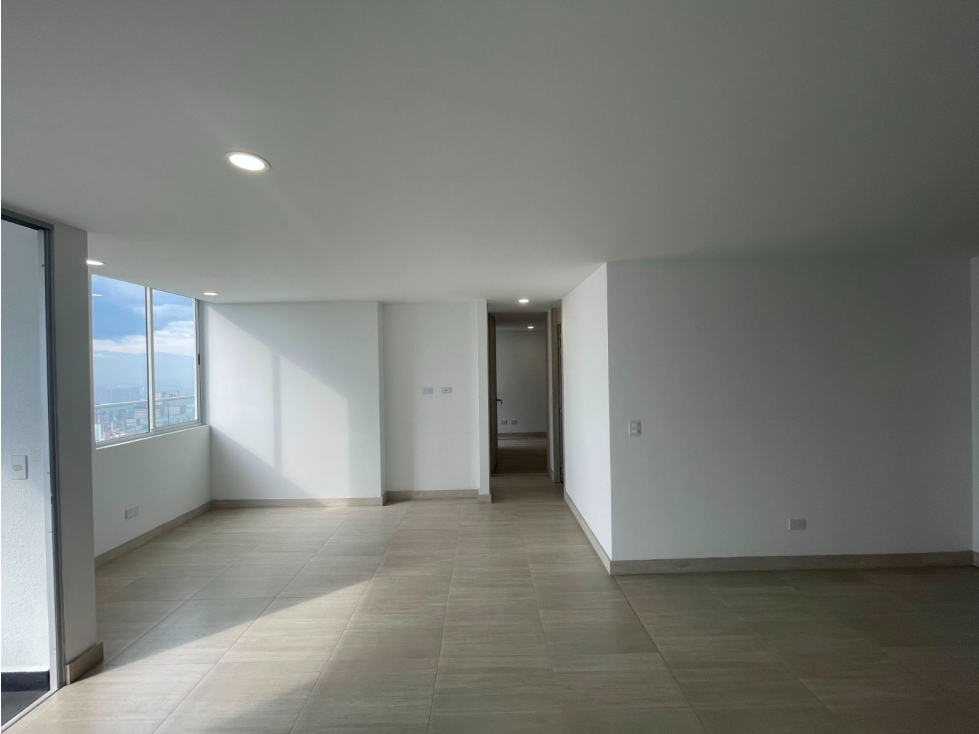 90m2 Apartamento en Arrendamiento En Sabaneta — foto 3