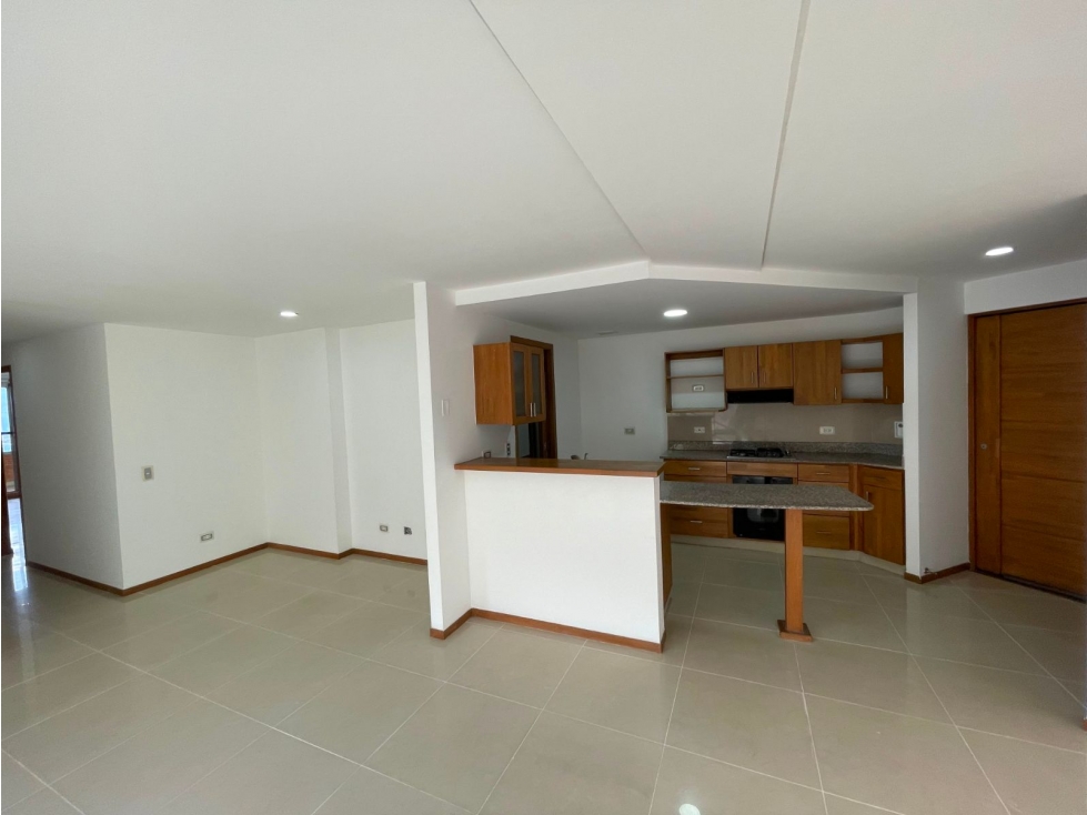 98m2 Apartamento en Arriendo Sector Aves Maria Sabaneta — foto 2