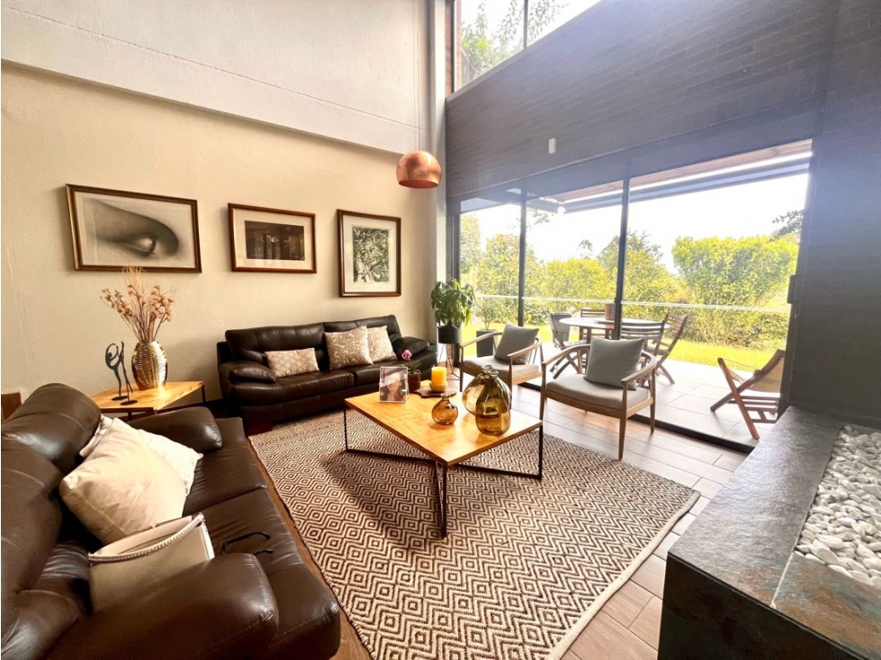 A Luxurious Oasis of Tranquility in Llanogrande — foto 4