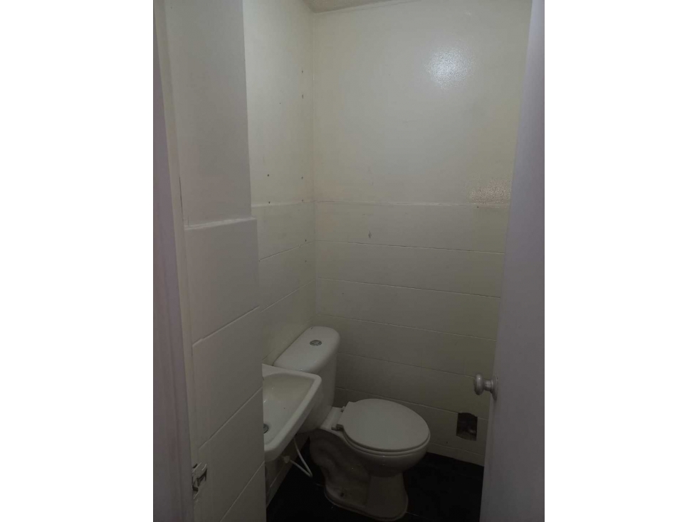 (AA062)ARRIENDO: LOCAL EN CHAPINERO Cl 53 - BOGOTA — foto 4