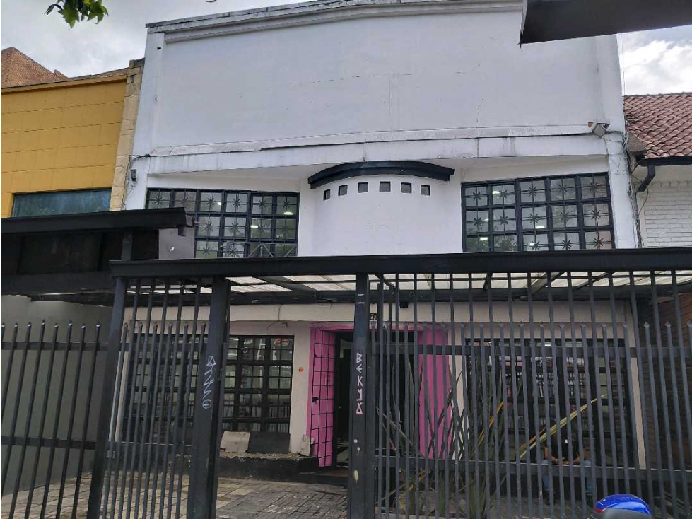(AA171) ARRIENDOS: CASA (COMERCIAL)- QUINTA CAMACHO - BOGOTA