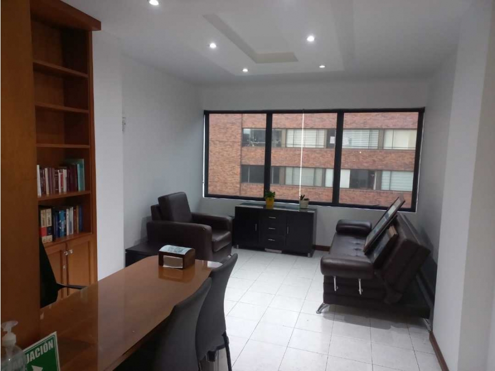 AA178 ARRIENDO CONSULTORIO-OF AMOBLADA - CORPOCENTRO PH - CHAPINERO