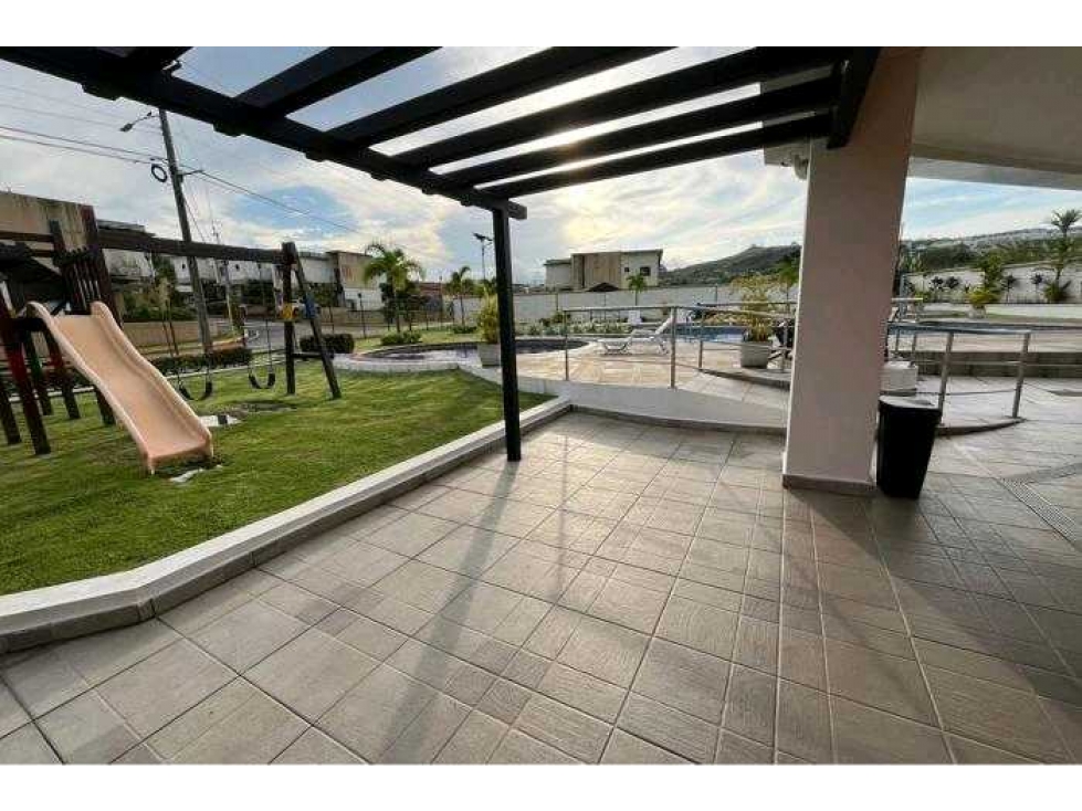 AALUILER DE CASA PH VISTA DEL LAGO LAS CUMBRES TERRENO AMPLIO VV — foto 4