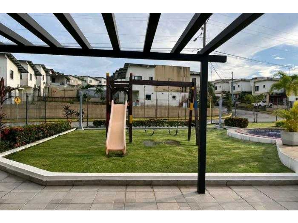 AALUILER DE CASA PH VISTA DEL LAGO LAS CUMBRES TERRENO AMPLIO VV — foto 5