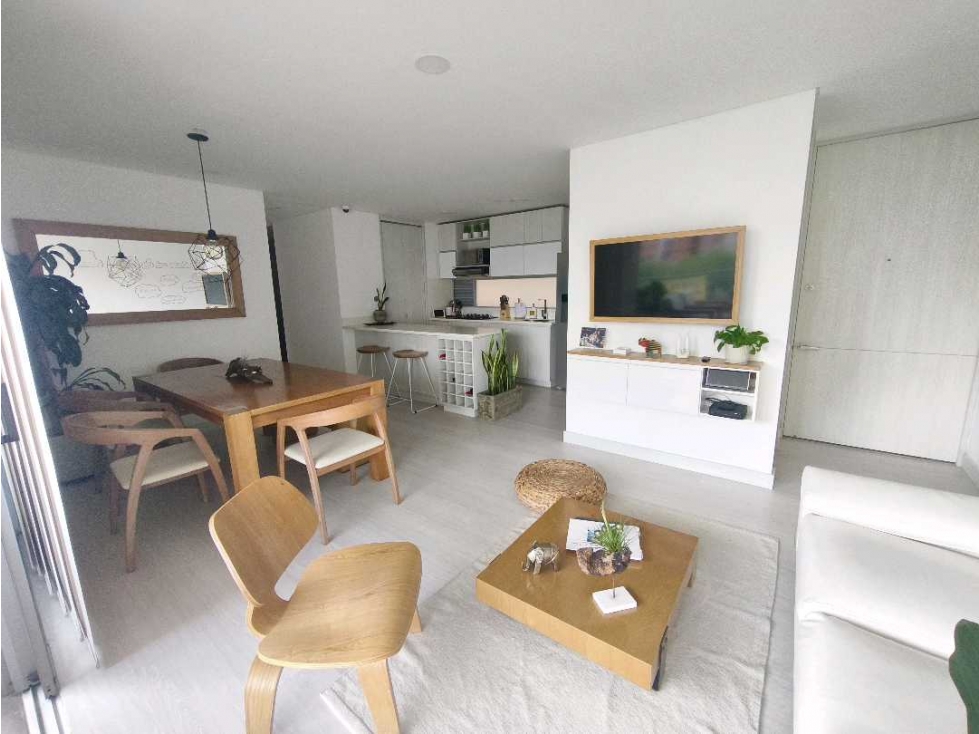 Acogedor Ap Envig Cumbres 105m2 985 Mill