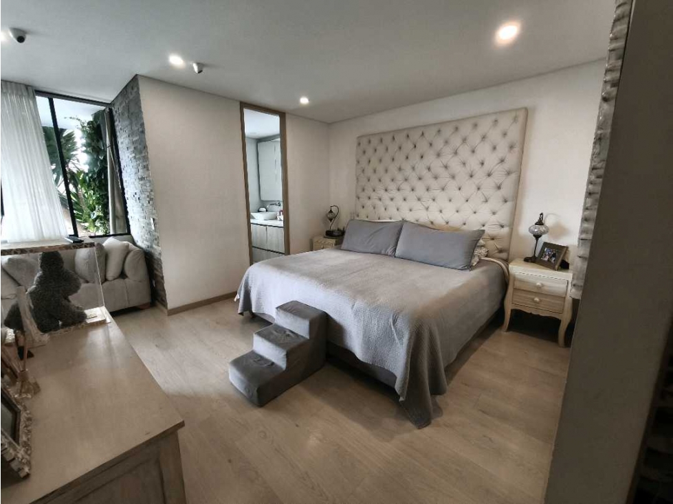 Acogedor Ap Envigado Brujas 147m2 1240Mill — foto 4