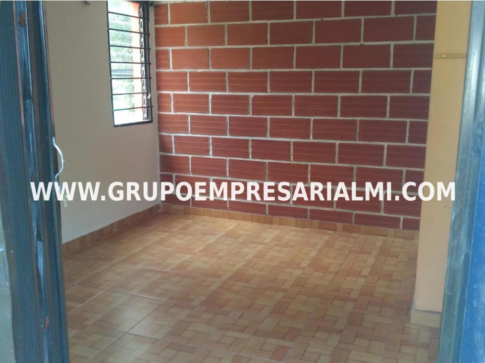 ACOGEDOR APARTAESTUDIO EN ARRIENDO - SECTOR SANTA MARGARITA COD: 31764