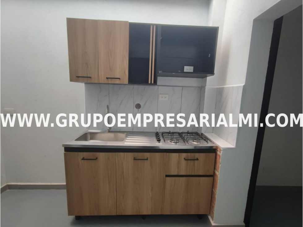 ACOGEDOR APARTAESTUDIO EN ARRIENDO - SECTOR SANTA TERESITA COD: 32163 — foto 2