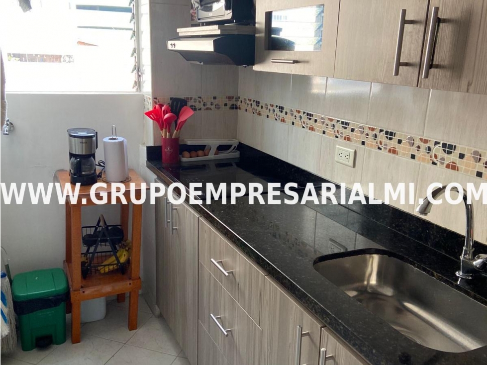 ACOGEDOR APARTAESTUDIO EN VENTA - SECTOR LA CANDELARIA COD: 33196 — foto 3