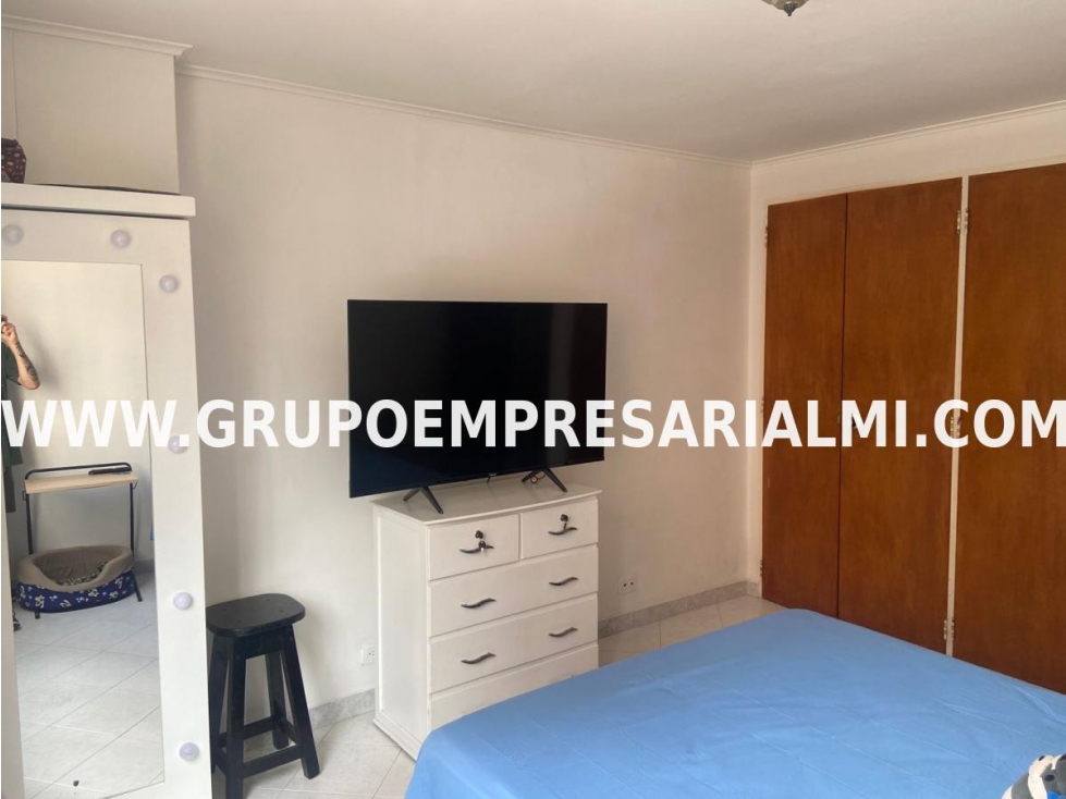 ACOGEDOR APARTAESTUDIO EN VENTA - SECTOR LA CANDELARIA COD: 33196 — foto 4