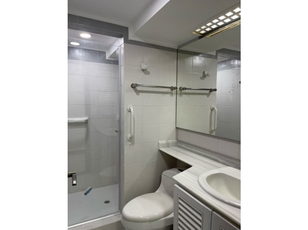 Apartamento en Arriendo en Edificio Bocagrande Cartagena de Indias — foto 6