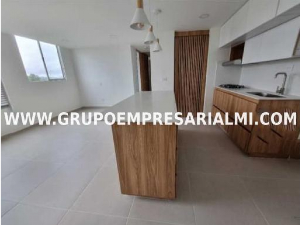 ACOGEDOR APARTAMENTO EN ARRIENDO - SECTOR FONTIBON COD: 30579 — foto 3