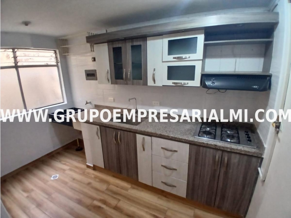 ACOGEDOR APARTAMENTO EN ARRIENDO - SECTOR CALASANZ COD: 30616
