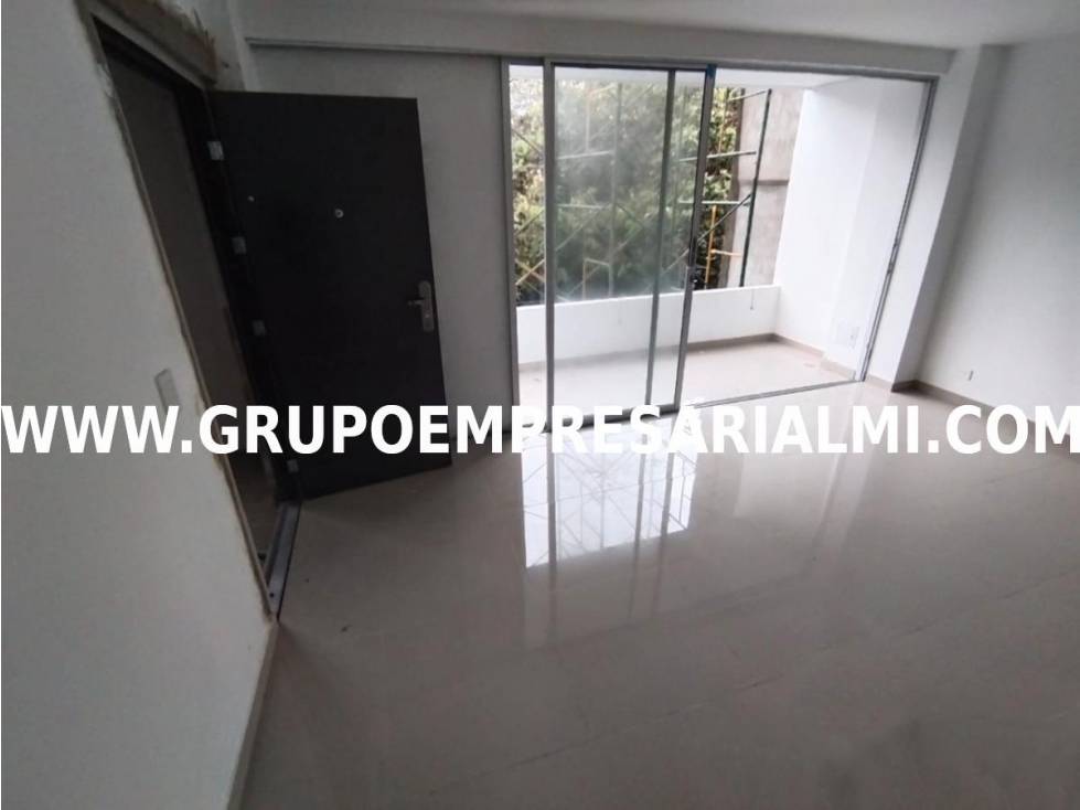 ACOGEDOR APARTAMENTO EN ARRIENDO - SECTOR LA SEBASTIANA COD: 30969 — foto 4