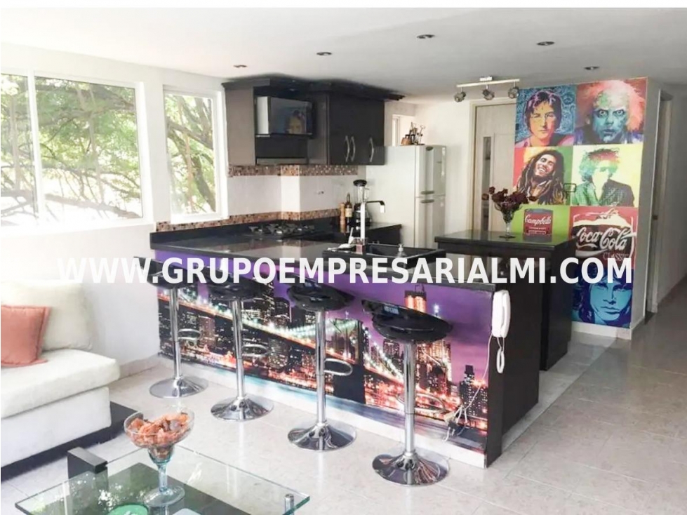 ACOGEDOR APARTAMENTO EN ARRIENDO - SECTOR LAURELES COD: 31567
