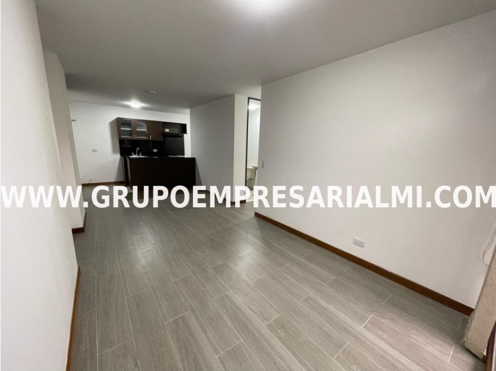 ACOGEDOR APARTAMENTO EN ARRIENDO - SECTOR CIUDAD DEL RÍO COD: 31694 — foto 6