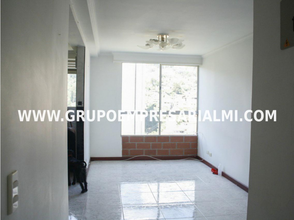 ACOGEDOR APARTAMENTO EN ARRIENDO - SECTOR LA POLA COD: 31740