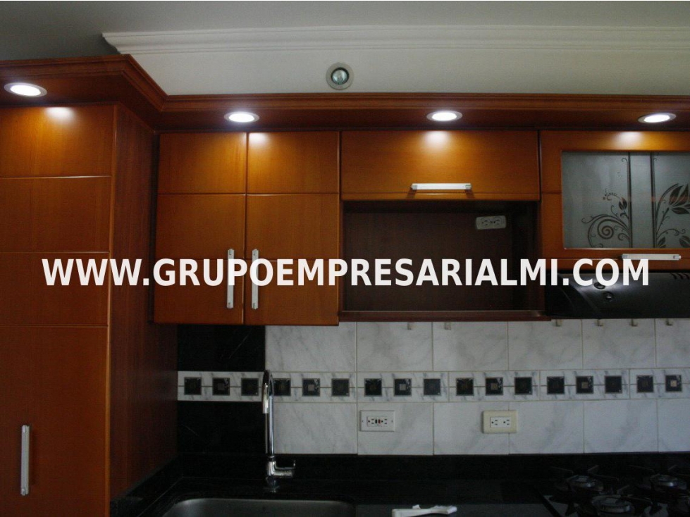 ACOGEDOR APARTAMENTO EN ARRIENDO - SECTOR LA POLA COD: 31740 — foto 4