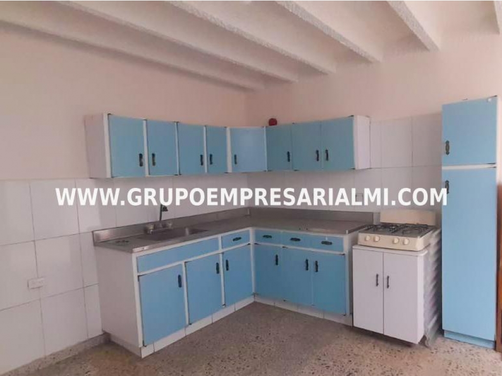 ACOGEDOR APARTAMENTO EN ARRIENDO - SECTOR ESTADIO COD: 31828 — foto 2