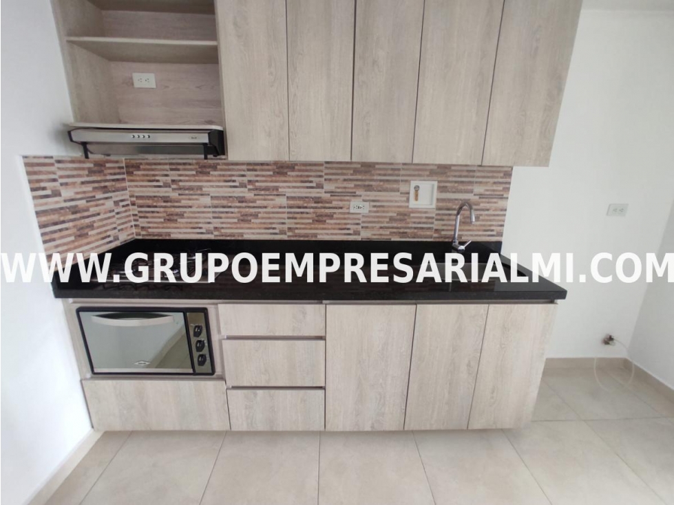 ACOGEDOR APARTAMENTO EN ARRIENDO - SECTOR MARÍA AUXILIADORA COD: 32055 — foto 5
