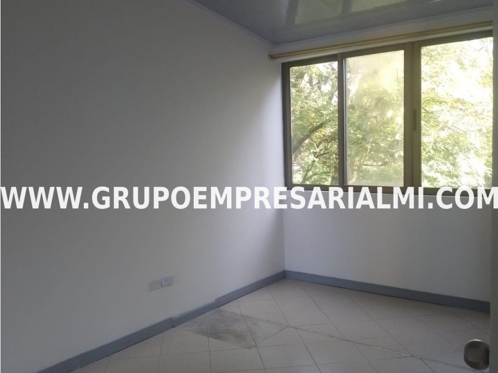 ACOGEDOR APARTAMENTO EN ARRIENDO - SECTOR VELÓDROMO COD: 32745 — foto 5